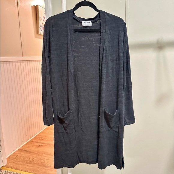Old Navy Sweaters - Old Navy Dark Gray Long Lightweight Cardigan size XXL (18)